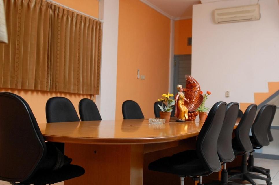 Guest House Salon Fora Gegerkalong Setiabudhi Bandung Buitenkant foto